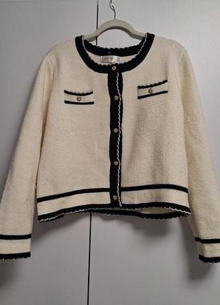Кардиган жіночий knit mix frenchy contrast trim cardigan молочний з чорним