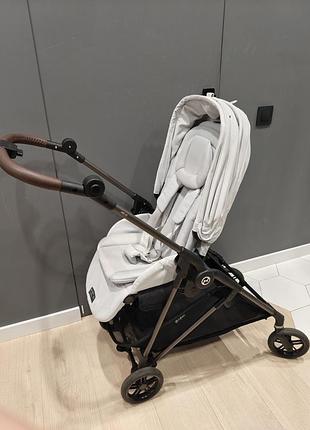 Прогулянкова коляска cybex melio fog grey