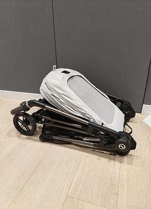 Прогулянкова коляска cybex melio fog grey 5