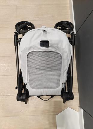 Прогулянкова коляска cybex melio fog grey 6