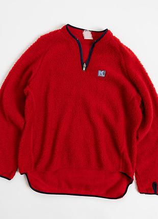 Яскрава, вінтажна, флісова кофта helly hansen насиченого, червоного кольору з темно- синіми деталями. модель із короткою блискавкою на комірі, м’якою