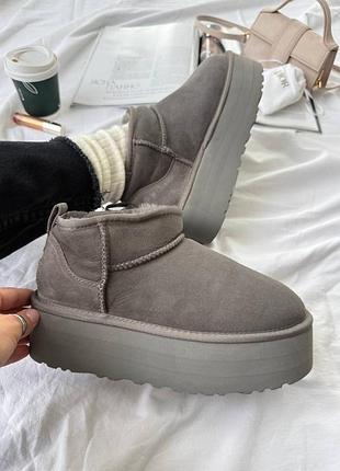 Ugg classic ultra mini platform premium натуральна замша сірі уггі