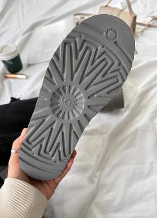 Ugg classic ultra mini platform premium натуральна замша сірі уггі 4