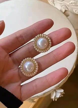 Гарні сережки