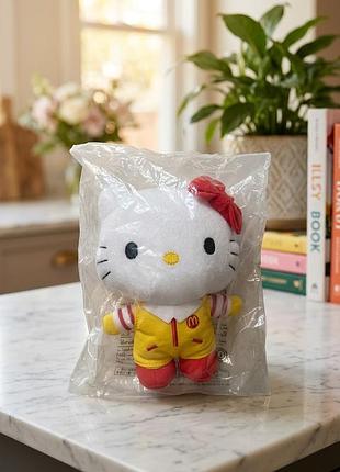 Мягкая игрушка редкая коллекционная hello kitty x mcdonald's 2011 (ronald), новая в упаковке