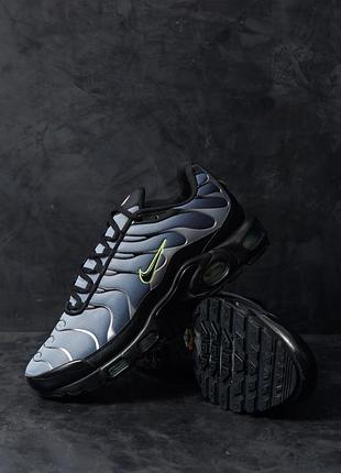 Nike air max plus tn black grey green 3