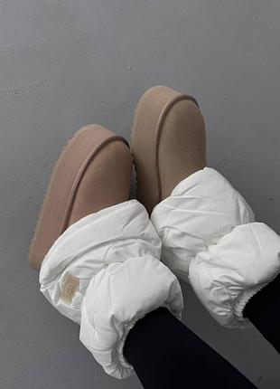 Ugg mini dipper puffer sand premium
(2:1 накидка с плащевки снимается)