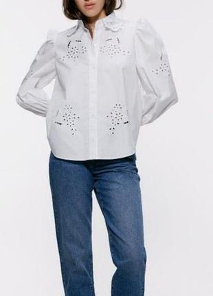 Zara белая женская поплина рубашка с ажурной вышивкой ришелье перфорация ришелье перфорация бренд zara, р.xs