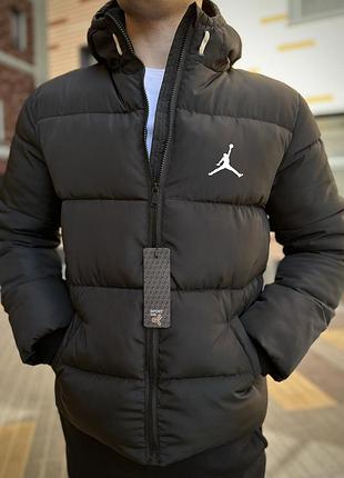Зимова чорна куртка jordan s-xxl