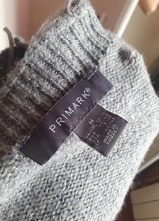 Светр з акцентними рукавами 4