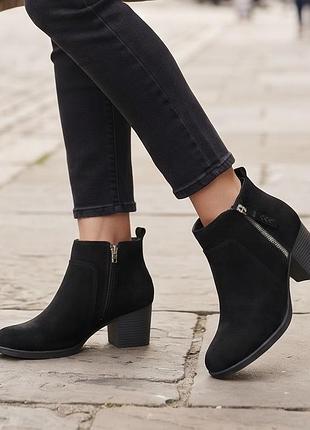 Чееревики skechers /ботільони з натуральної замші