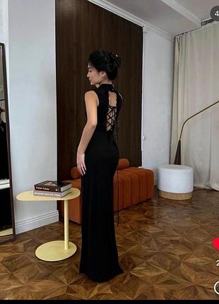 Платье женское из костюмной ткани черное 40