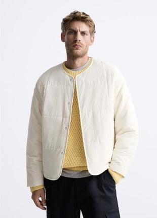 Унісекс стьобаний лайнер від бренду zara