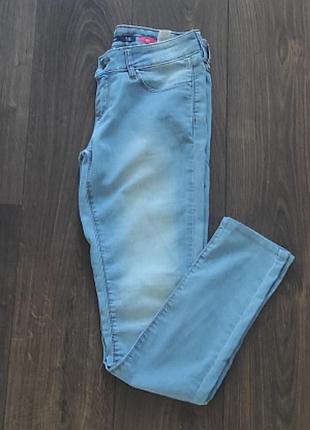 Женские светлые джинсы reserved slim
