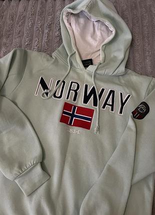 Худі norway м'ятного кольору з капюшоном та принтом