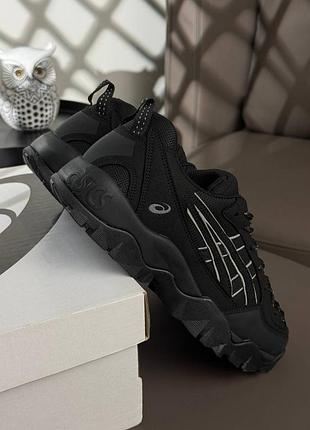 Asics gel-pickax triple black
