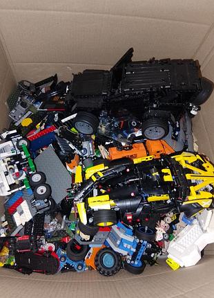 Конструктор lego на вагу з деталями техніки