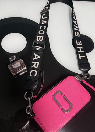 Сумка жіноча marc jacobs snapshot фуксія через плече