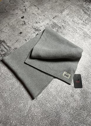 Сірий шарф  levi's