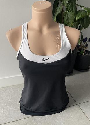 Майка жіноча nike чорно-біла для фітнесу