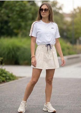Женская коттоновая футболка levi's