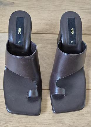 Босоніжки жіночі zara коричневі 39 розмір