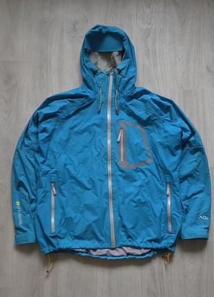 Berghaus куртка на мембране