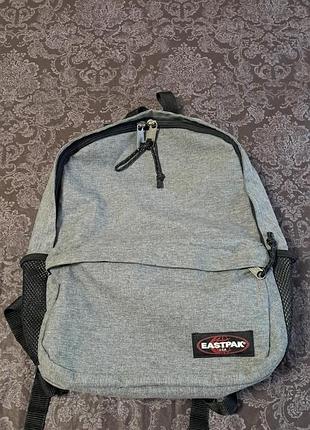 Рюкзак міський eastpak сірий 10л