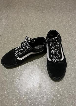 Кеди vans чорні замшеві 38 розмір 24 см устілка