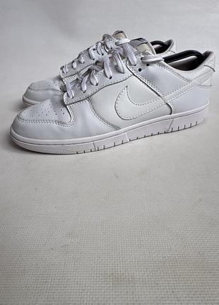 Шкіряні кросівки nike dunk