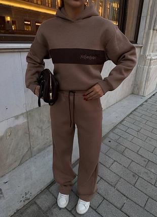 Брендовый костюм спортивный