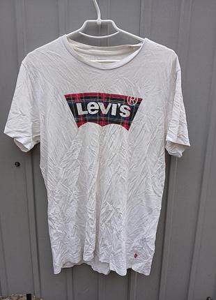 Чоловіча футболка levi's.