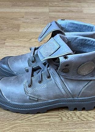Шкіряні черевики palladium в ідеальному стані 39 розміру