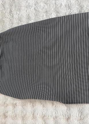 Спідниця по фігурі