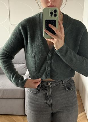 Жіночий вкорочений кардиган zara зелений на ґудзиках з кишенями