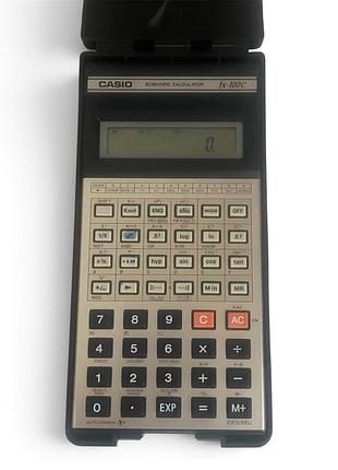 Ретро калькулятор scientific casio fx-100c