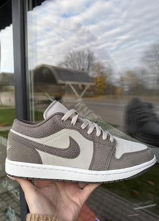 Кросівки air jordan 1 low beige/grey iu7552-040(оригінал)