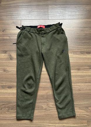 Чоловічі спортивні штани nike tech fleece