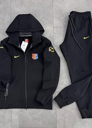 Спортивний костюм nike tech fleece barcelona