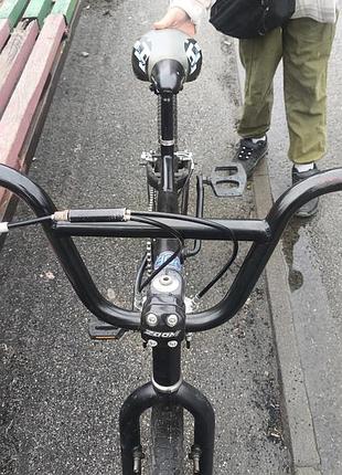 Велосипед bmx чорний 10