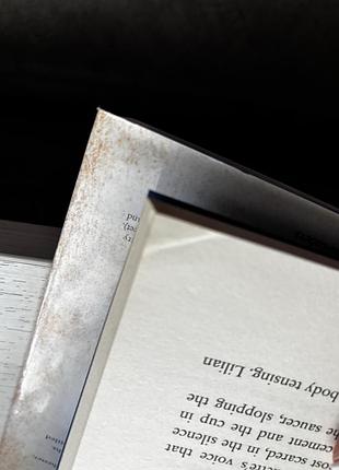 Книга англійською мовою 6