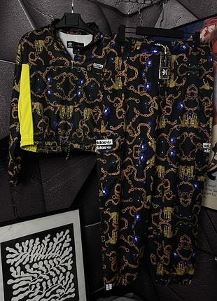Жіночий спортивний костюм adidas originals her studio london новий l карго
