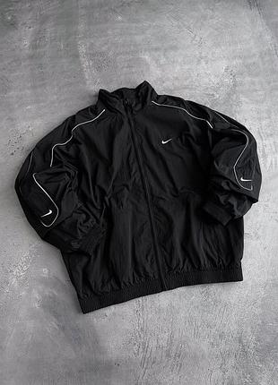 Вітровка nike