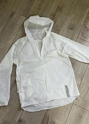 Спортивний дощовик quechua