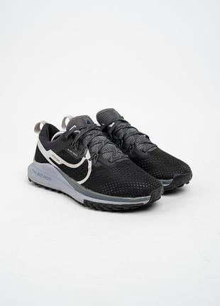 Кросівки nike react pegasus trail 4 жіночі чорні розмір 38