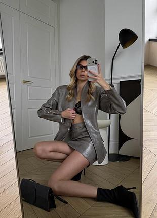 Трендовый кожаный пиджак жакет рептилия