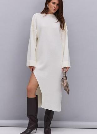 Тепла в`язана сукня oversize  з фігурним розрізом збоку 42-52 р.🐸🐒🐽