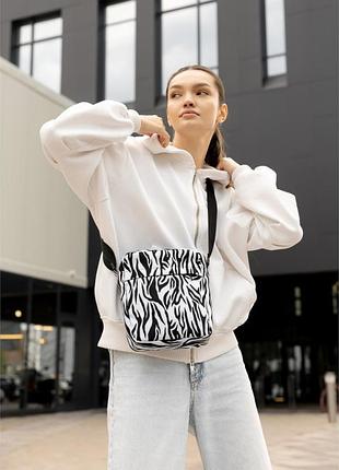 Женская сумка через плечо мессенджер sambag skn черный принт "zebra"