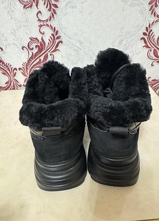 Зимові ботинки 39р. 5