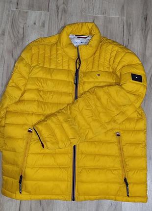 Куртка-пуховик tommy hilfiger жовта стьобана